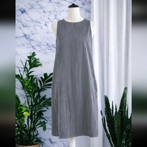 Pink Lily Women's Navy Blue Striped Sleeveless Relaxed Fit Mini Dress Size Small